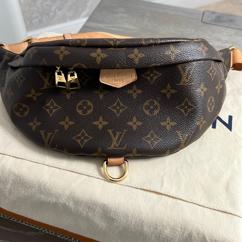 Louis Vuitton monogram Bumbag MM
